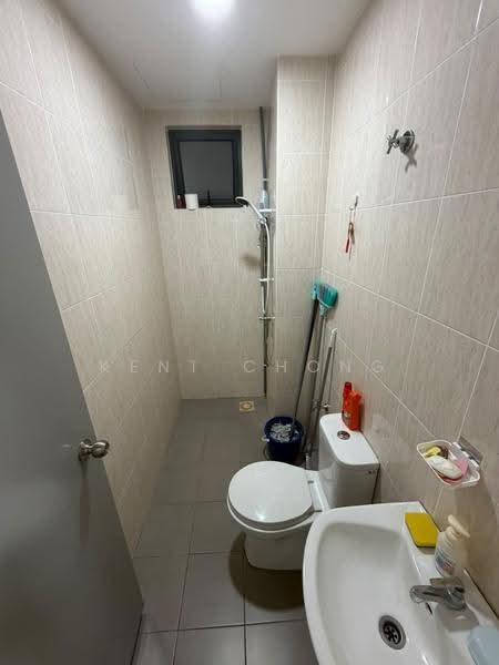 Kondominium untuk Dijual di Vista Bangi - Kent Chong - Bathroom - PropertyGuru.com.my