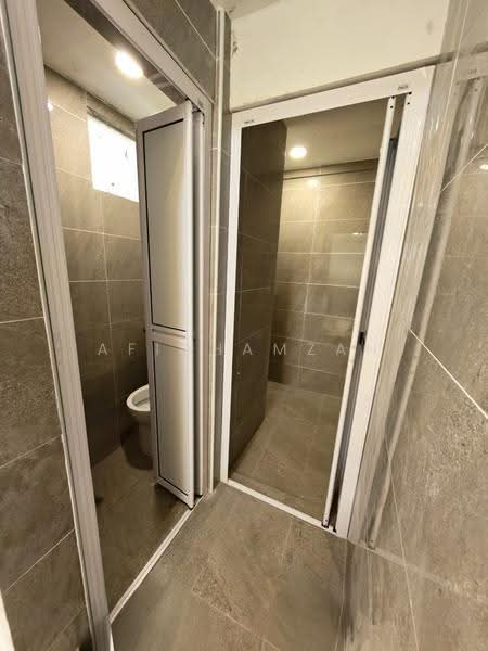 Flat for Sale at Balau - AfiqHamzah . - Bathroom - PropertyGuru.com.my