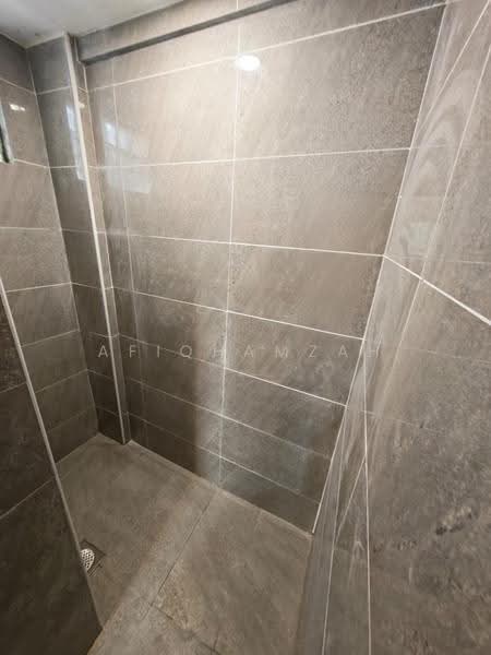 Flat for Sale at Balau - AfiqHamzah . - Bathroom - PropertyGuru.com.my