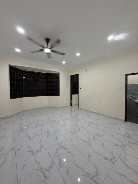 2-storey Terraced House for Sale in Ulu Tiram (Johor) - Edmund Loh - Living Room - PropertyGuru.com.my