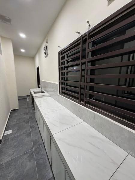 2-storey Terraced House for Sale in Ulu Tiram (Johor) - Edmund Loh - Kitchen - PropertyGuru.com.my