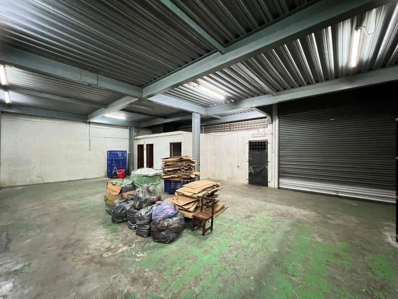 Semi-D Factory for Sale in Taman Tan Sri Yaacob (Johor Bahru) - Alviss Tay - Interior - PropertyGuru.com.my