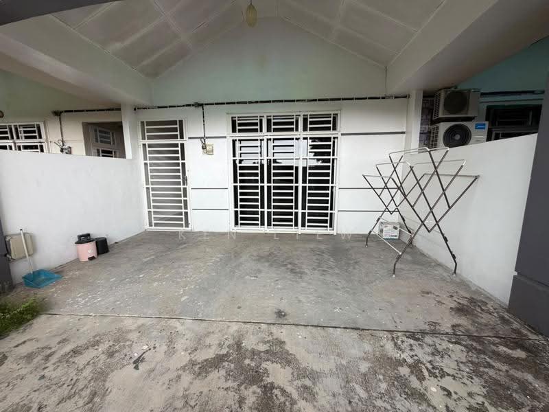 1-storey Terraced House for Rent in Bandar Putra Kulai (Kulai) - Ken Liew - Exterior - PropertyGuru.com.my