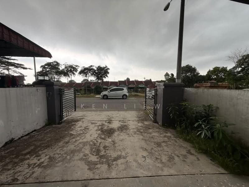 1-storey Terraced House for Rent in Bandar Putra Kulai (Kulai) - Ken Liew - Exterior - PropertyGuru.com.my