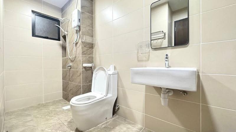 Service Residence for Rent at Veranda Residence - Kim . - Bathroom - PropertyGuru.com.my