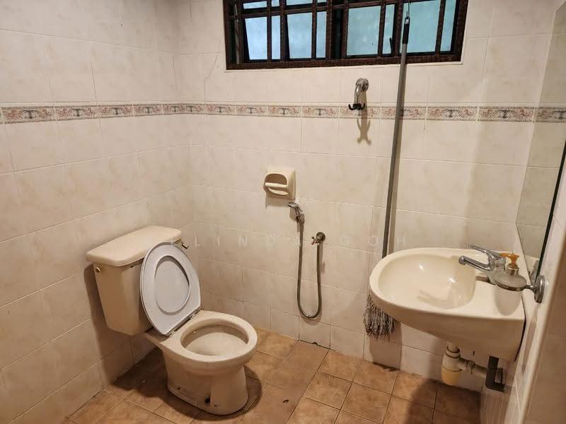 Bungalow House for Sale in Bukit Rahman Putra (Sungai Buloh) - Melinda Goh - Bathroom - PropertyGuru.com.my