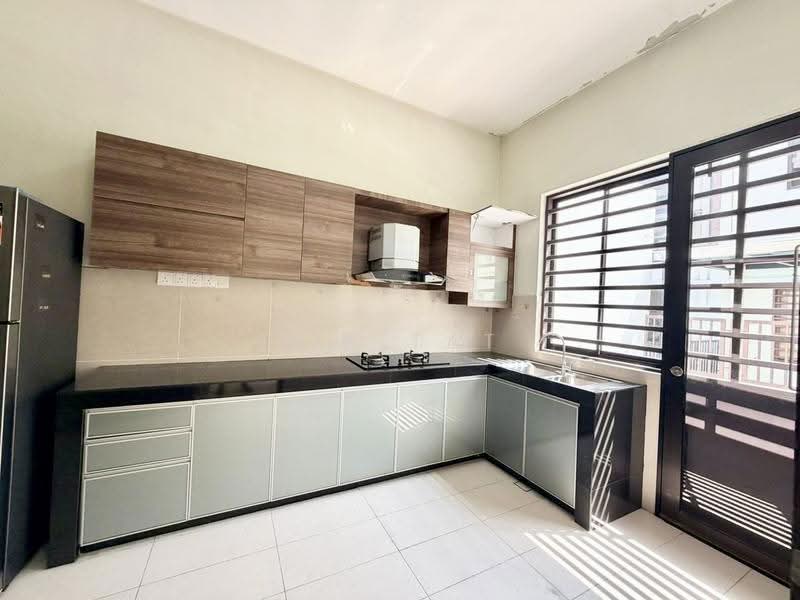 Rumah Kluster untuk Dijual di Horizon Hills (Iskandar Puteri (Nusajaya)) - Yik Tat - Kitchen - PropertyGuru.com.my