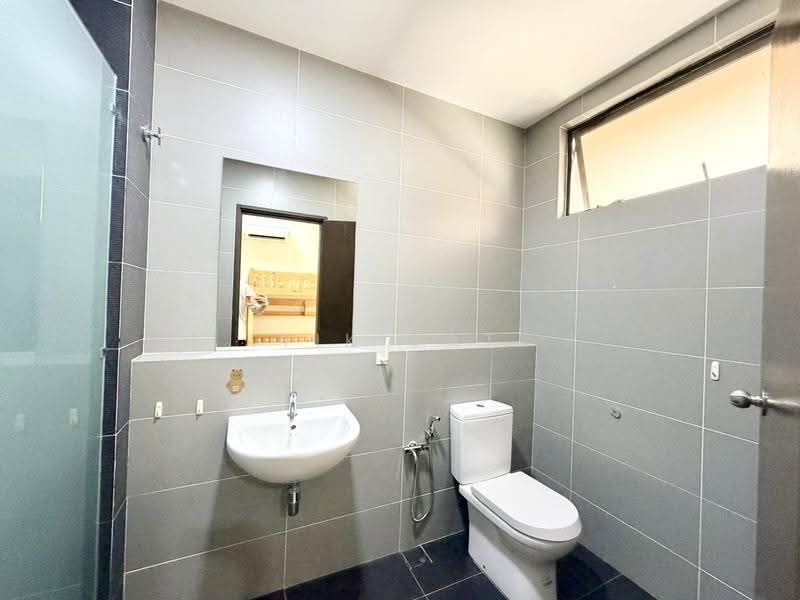 Rumah Kluster untuk Dijual di Horizon Hills (Iskandar Puteri (Nusajaya)) - Yik Tat - Bathroom - PropertyGuru.com.my