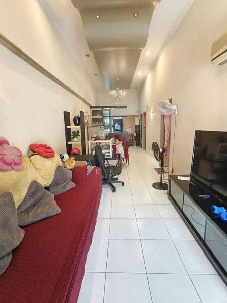 1-storey Terraced House for Sale in Johor Bahru (Johor) - Chuan Hong Kee - Living Room - PropertyGuru.com.my