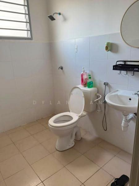 Apartment for Sale at Denai Nusantara Apartment - Dylan Tan - Bathroom - PropertyGuru.com.my