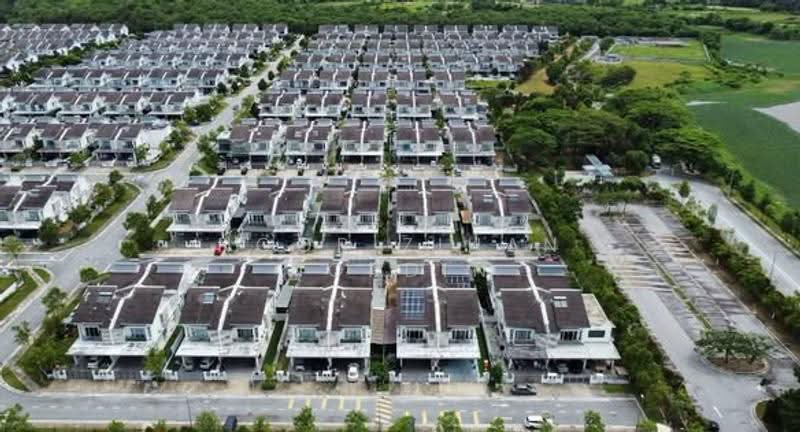 Rumah Kluster untuk Dijual di Rawang (Selangor) - Noor Zihan Nordin - Exterior - PropertyGuru.com.my