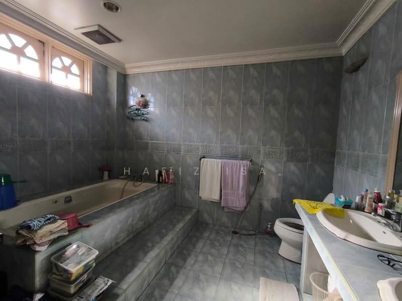 Bungalow House untuk Dijual di SS 3, Taman Universiti (Petaling Jaya) - Hafiz Isa - PropertyGuru.com.my