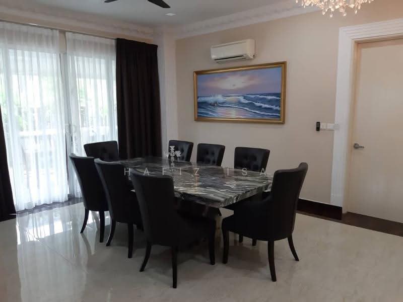 Bungalow House for Sale in Kajang (Selangor) - Hafiz Isa - Dining Room - PropertyGuru.com.my