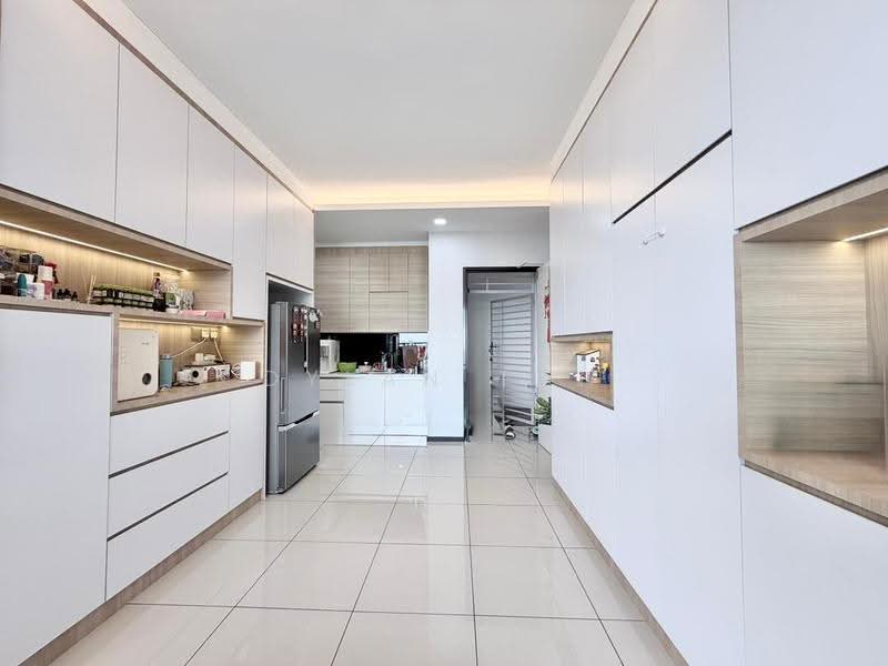Service Residence for Sale at 8Scape Residence @ Sutera - Dylan Tan - Kitchen - PropertyGuru.com.my