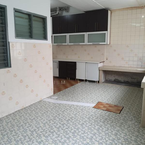 2-storey Terraced House for Sale in Taman Len Seng (Cheras) - Kim Lai - Kitchen - PropertyGuru.com.my
