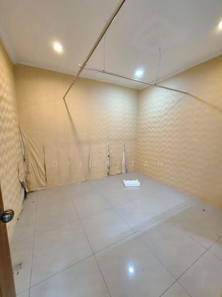 Shop for Rent in Skudai (Johor) - Dylan Tan - Interior - PropertyGuru.com.my