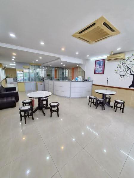 Shop for Rent in Skudai (Johor) - Dylan Tan - Interior - PropertyGuru.com.my