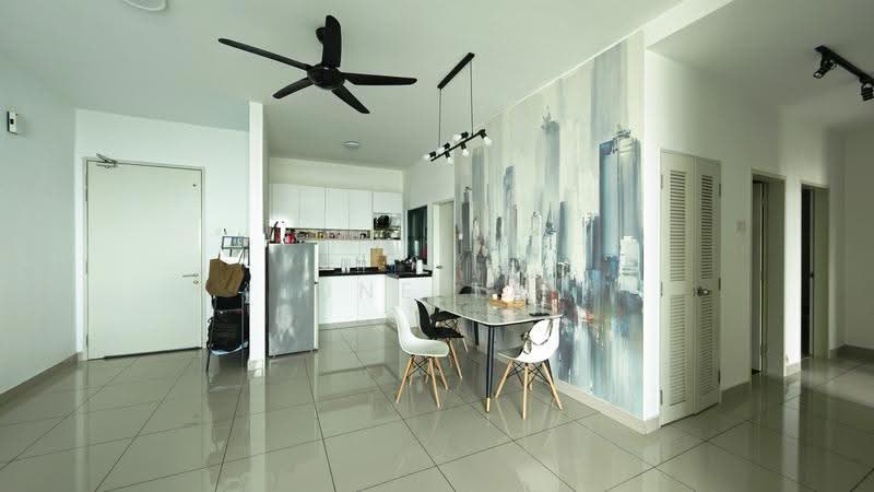 Condominium for Rent at Parkhill Residence - June Tan - Dining Room - PropertyGuru.com.my