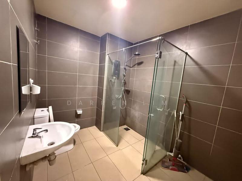 Condominium for Rent at Mutiara Ville - Darren Lim - Bathroom - PropertyGuru.com.my