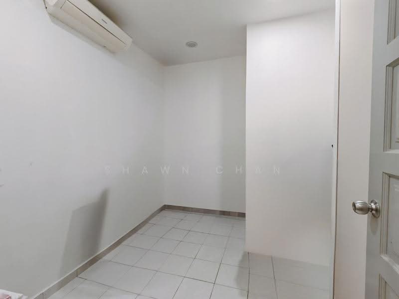 Kediaman Servis untuk Dijual di Nusa Perdana Serviced Apartment - Shawn Chan - Interior - PropertyGuru.com.my