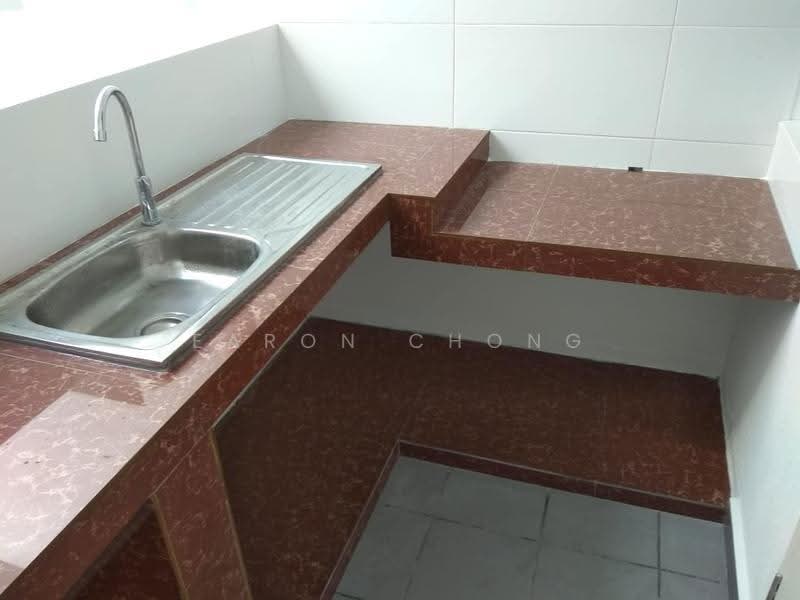 Kondominium untuk Disewa di The Holmes 1 - Earon Chong - Kitchen - PropertyGuru.com.my