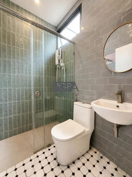 Rumah Teres 2-Tingkat untuk Dijual di George Town (Penang) - Cheryl Chng - Bathroom - PropertyGuru.com.my