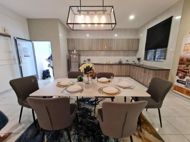Condominium for Sale at Residensi Adelia 4 - Yantie Qaleesya - Dining Room - PropertyGuru.com.my