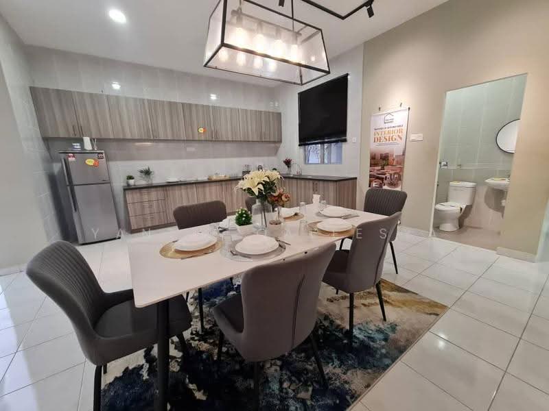 Condominium for Sale at Residensi Adelia 4 - Yantie Qaleesya - Kitchen - PropertyGuru.com.my