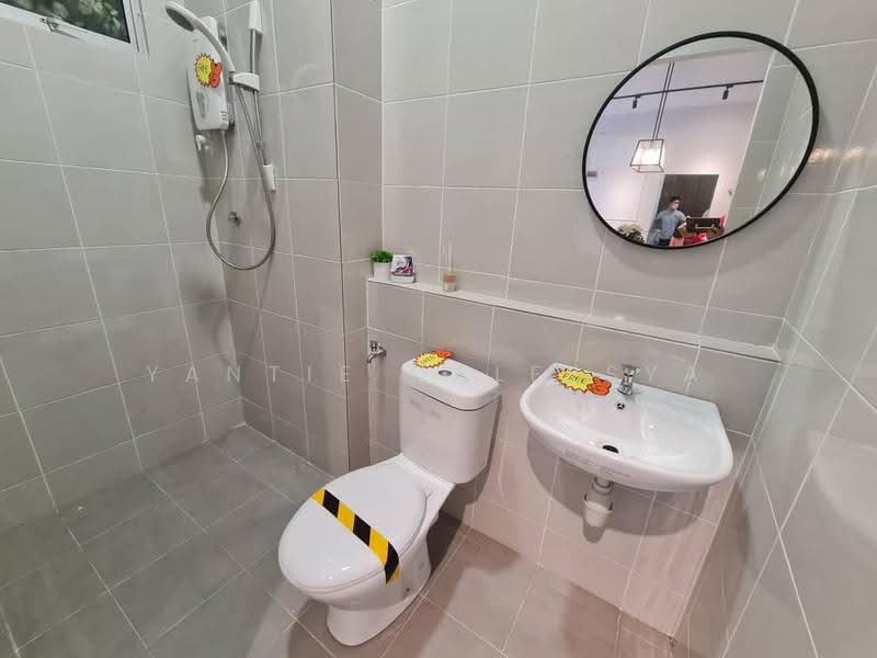 Condominium for Sale at Residensi Adelia 4 - Yantie Qaleesya - Bathroom - PropertyGuru.com.my
