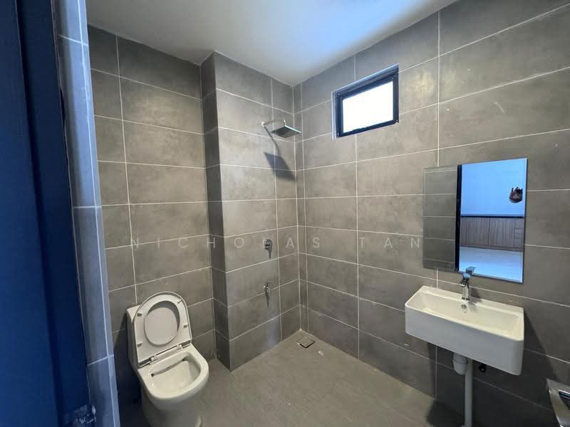 Rumah Berkembar untuk Dijual di Stapok (Kuching) - Nicholas Tan - PropertyGuru.com.my