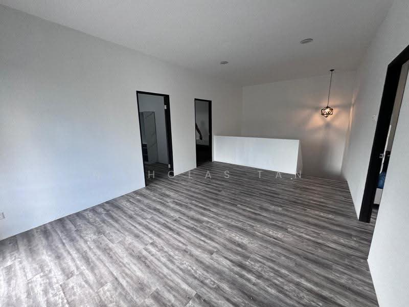 Rumah Berkembar untuk Dijual di Stapok (Kuching) - Nicholas Tan - PropertyGuru.com.my