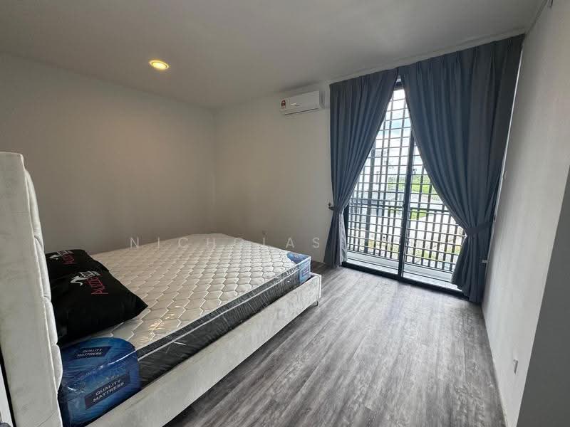 Rumah Berkembar untuk Dijual di Stapok (Kuching) - Nicholas Tan - PropertyGuru.com.my