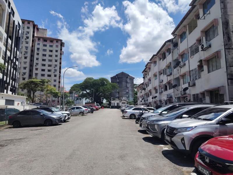 Apartment for Sale at Pangsaria Apartment - Chinddeey Khong - Exterior - PropertyGuru.com.my