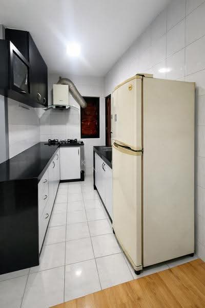 Flat for Sale at Lestari Apartment - Kho Daniel - Kitchen - PropertyGuru.com.my