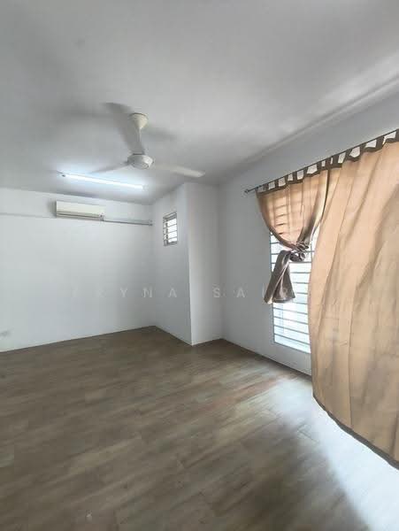 2-storey Terraced House for Rent in Cybersouth (Cyberjaya) - Eryna Sairy - Interior - PropertyGuru.com.my