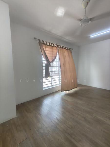 2-storey Terraced House for Rent in Cybersouth (Cyberjaya) - Eryna Sairy - Interior - PropertyGuru.com.my