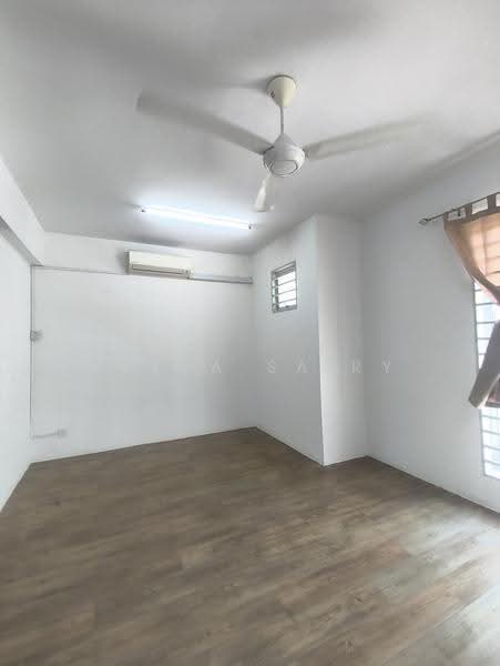 2-storey Terraced House for Rent in Cybersouth (Cyberjaya) - Eryna Sairy - Interior - PropertyGuru.com.my