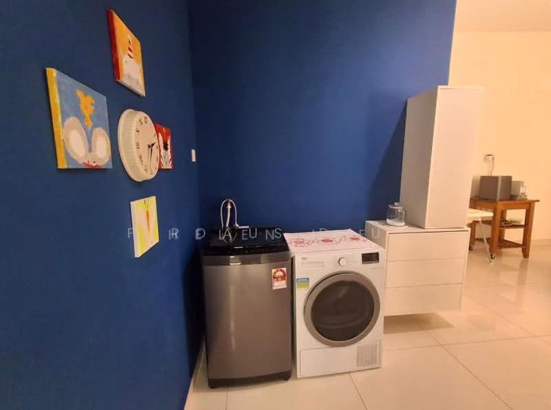 Rumah Berkembar untuk Dijual di Taman Kluang Indah (Kluang) - Firdaus Dauz - Interior - PropertyGuru.com.my