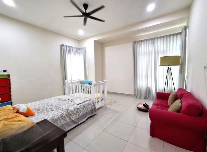 Rumah Berkembar untuk Dijual di Taman Kluang Indah (Kluang) - Firdaus Dauz - PropertyGuru.com.my