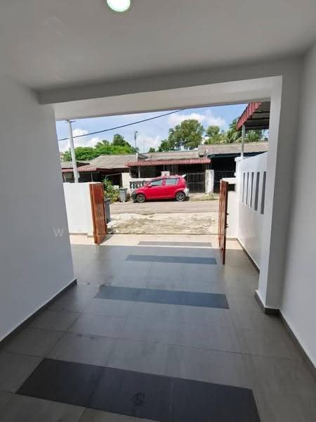 Rumah Teres 1-Tingkat untuk Dijual di Taman Ungku Tun Aminah (Skudai) - Wallace Ang - Exterior - PropertyGuru.com.my