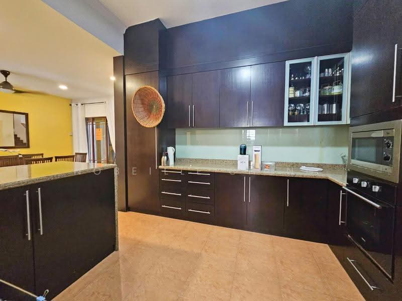 Rumah Teres 2-Tingkat untuk Disewa di Putra Heights (Subang Jaya) - Nobeille Chung - Kitchen - PropertyGuru.com.my