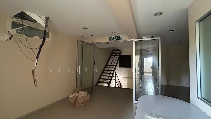 Shop / Office untuk Disewa di George Town (Penang) - Vivien Cheah - Entrance - PropertyGuru.com.my