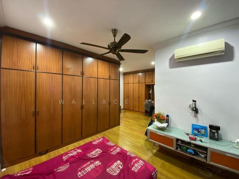 2-storey Terraced House for Sale in Taman Rinting (Masai) - Wallace Ang - Bedroom - PropertyGuru.com.my