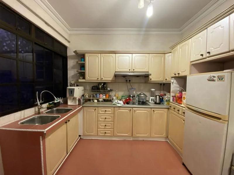 2-storey Terraced House for Sale in Taman Rinting (Masai) - Wallace Ang - Kitchen - PropertyGuru.com.my
