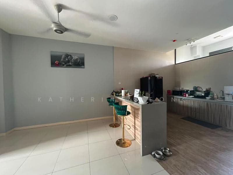 3.5-storey Terraced House for Rent in Rawang (Selangor) - Katherine Leong - Kitchen - PropertyGuru.com.my