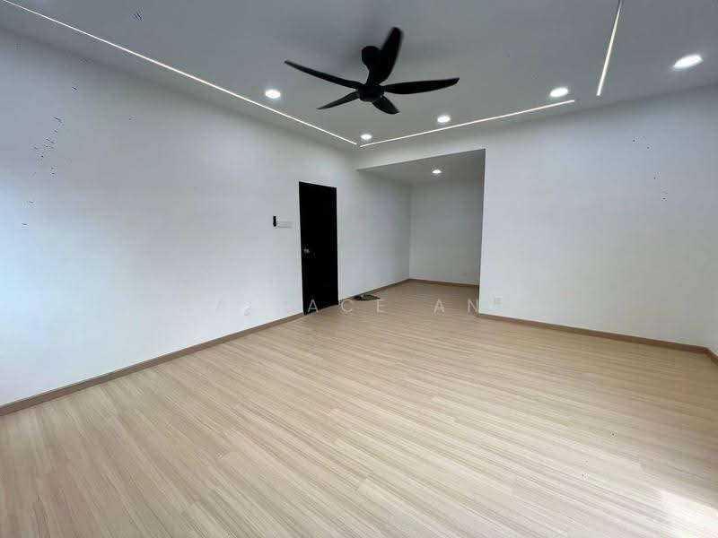 Semi-Detached House for Sale in Taman Sri Skudai (Skudai) - Wallace Ang - Interior - PropertyGuru.com.my