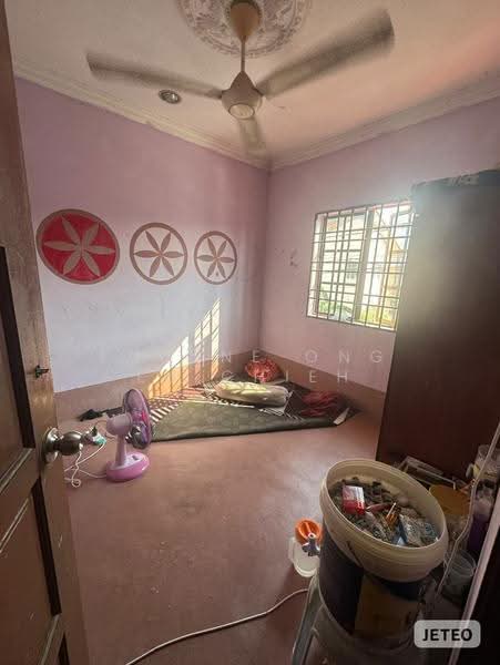 Rumah Teres 2-Tingkat untuk Dijual di Telok Panglima Garang (Selangor) - Eugene Ong Eu chieh - Bedroom - PropertyGuru.com.my