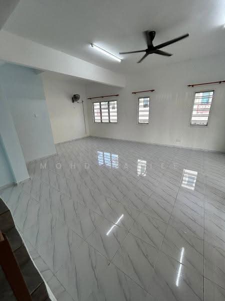 Terraced House for Sale in Seremban (Negeri Sembilan) - Mohd Rafiee - Living Room - PropertyGuru.com.my