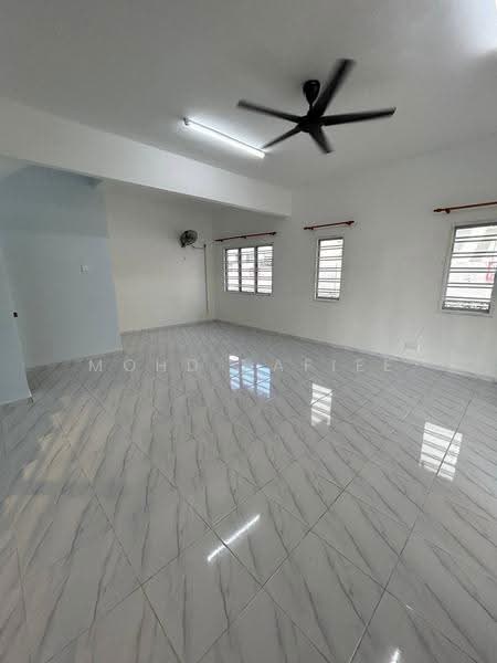 Terraced House for Sale in Seremban (Negeri Sembilan) - Mohd Rafiee - Living Room - PropertyGuru.com.my