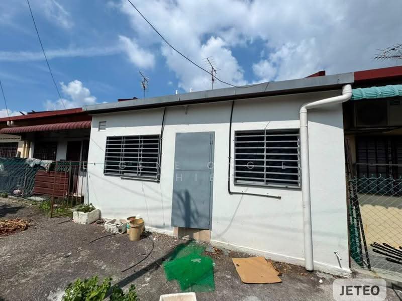 1-storey Terraced House for Sale in Jenjarom (Selangor) - Eugene Ong Eu chieh - Exterior - PropertyGuru.com.my
